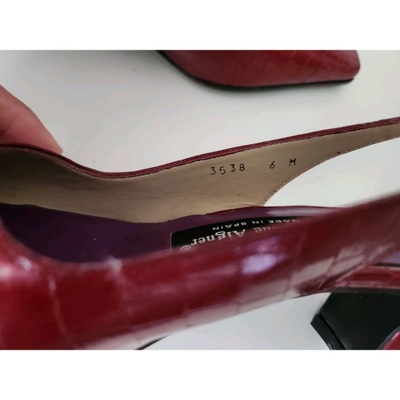 Etienne Aigner Womens Leather High Heels Shoes Red Mahogany Made In Spain Sz 6M - Picture 9 of 12
